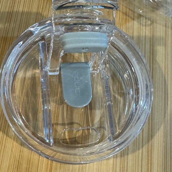 Reduce 4-in-1 Can Cooler Lid - Picture 4 of 9